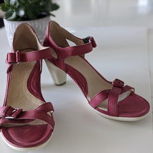 Ecco sandals